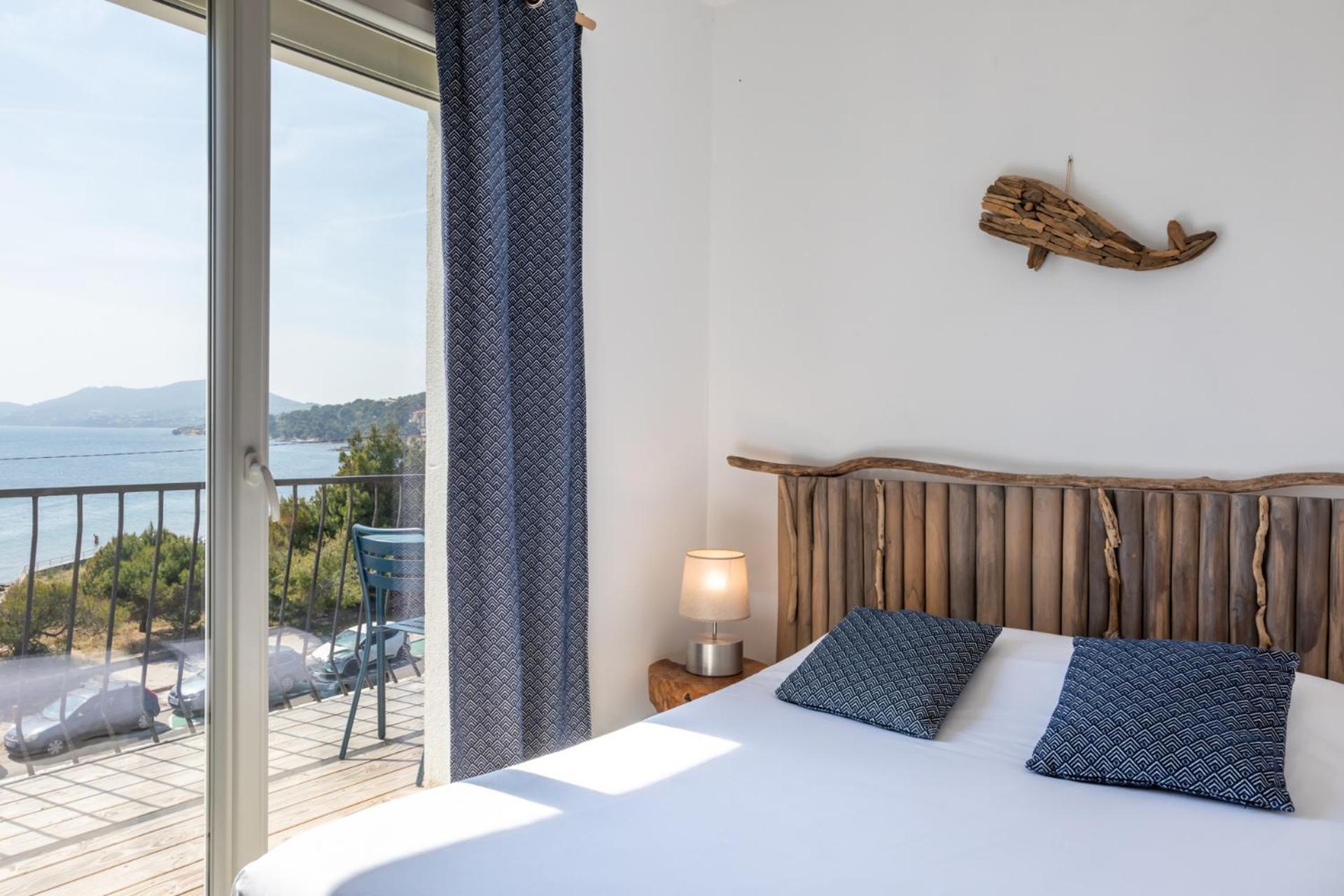 Hotel Almanarre Plage - Hotel Eco-Responsable Face A La Mer イエール エクステリア 写真
